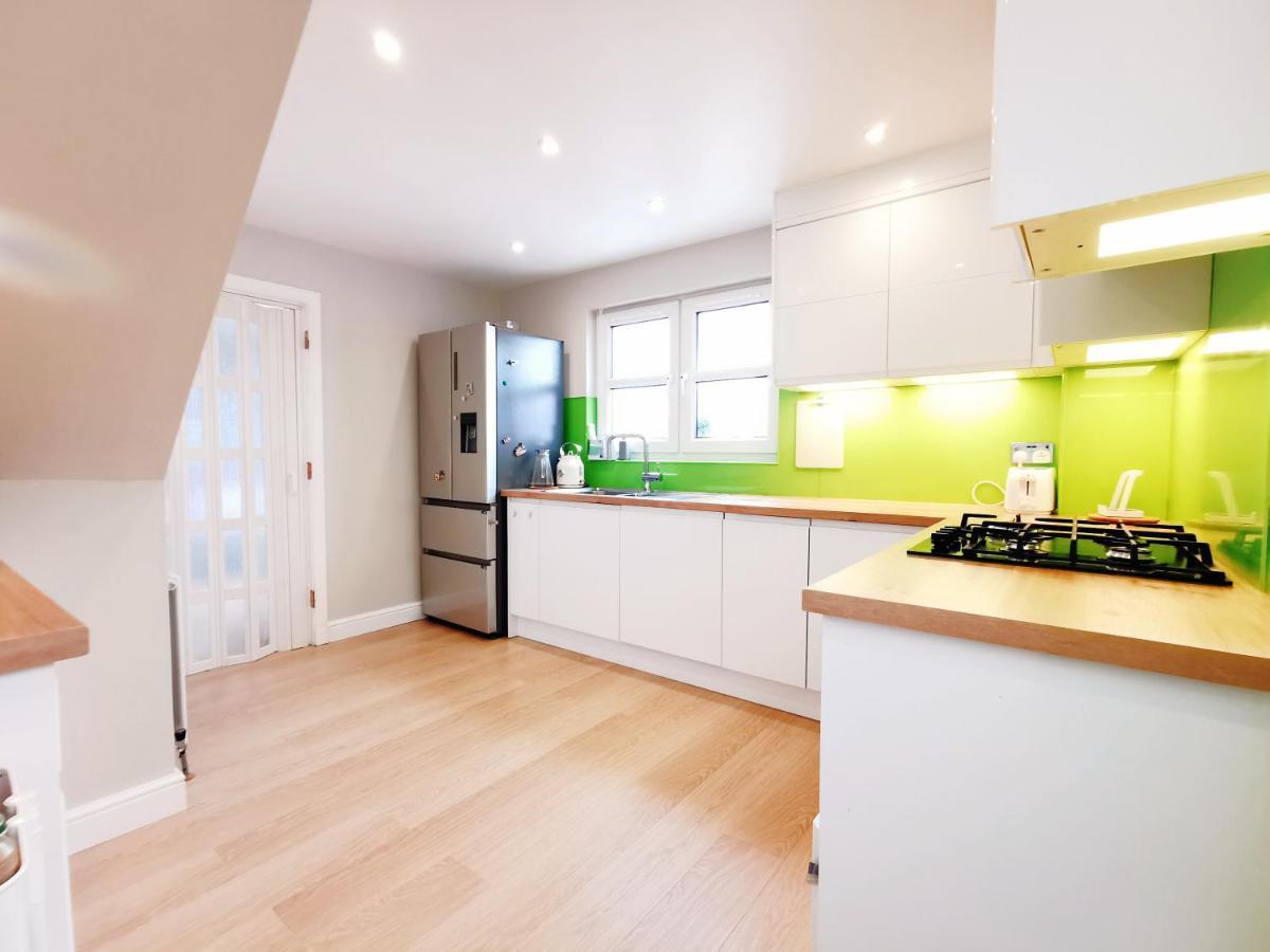 Modern And Spacious Double&King Bedrooms Both With Private Bathrooms Edinburgh Kültér fotó
