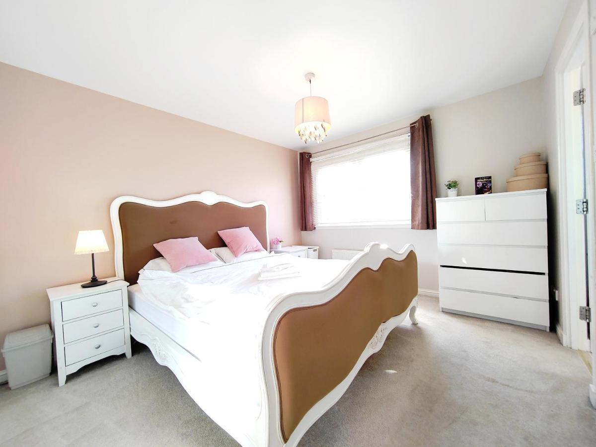 Modern And Spacious Double&King Bedrooms Both With Private Bathrooms Edinburgh Kültér fotó